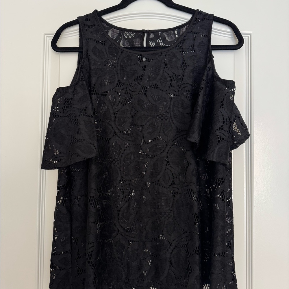 Elegant Black Lace Cold Shoulder Top